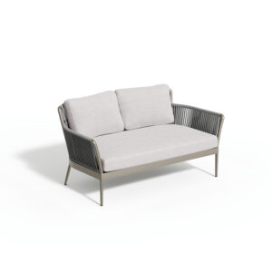 Nette Loveseat -Sterling Back